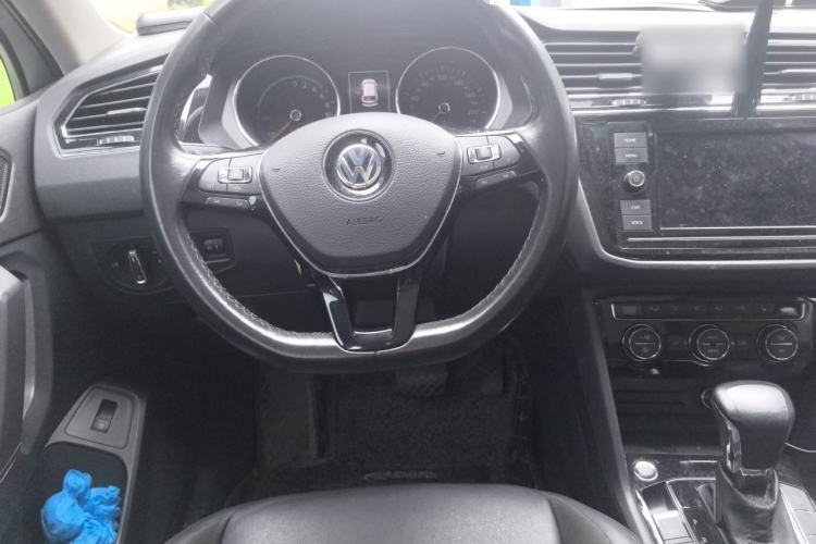 Used Volkswagen Tiguan L New Energy 2019 430 PHEV Hybrid Luxury Edition Steering Wheel