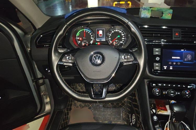 Used Volkswagen Tiguan L New Energy 2019 430 PHEV Hybrid Luxury Edition Steering Wheel