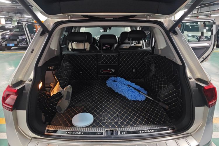 Used Volkswagen Tiguan L New Energy 2019 430 PHEV Hybrid Flagship Model Trunk