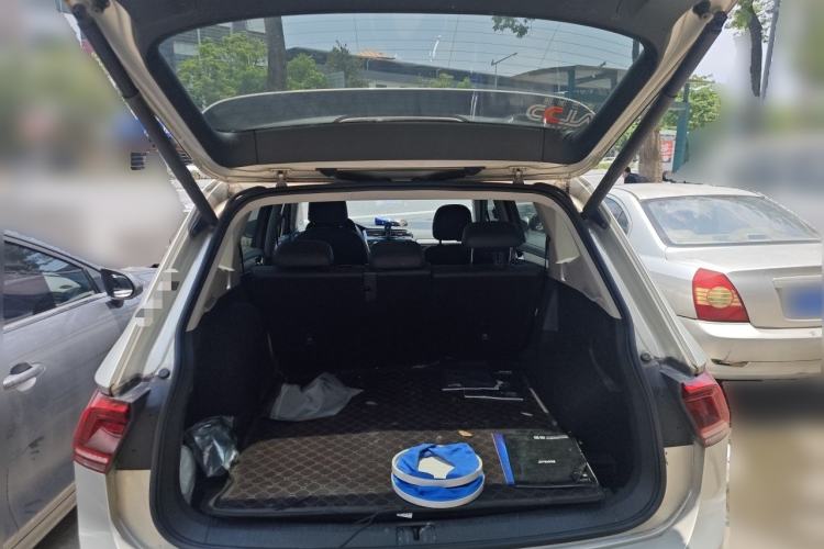 Used Volkswagen Tiguan L New Energy 2019 430 PHEV Hybrid Flagship Model Trunk