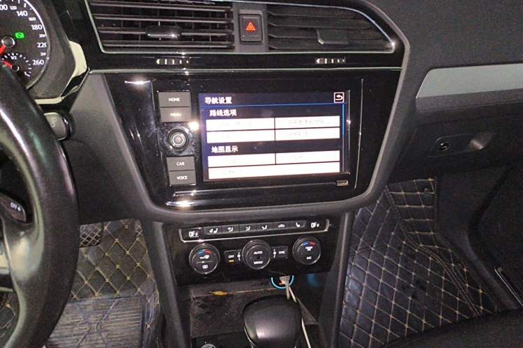 Used Volkswagen Tiguan L New Energy 2019 430 PHEV Hybrid Luxury Edition Audio And AC Panel