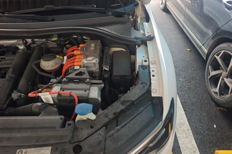 Used Volkswagen Tiguan L New Energy 2019 430 PHEV Hybrid Flagship Model Engine Bay Left