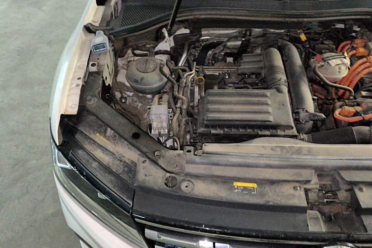 Used Volkswagen Tiguan L New Energy 2019 430 PHEV Hybrid Luxury Edition Engine Bay Right