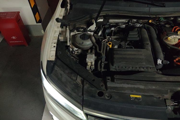 Used Volkswagen Tiguan L New Energy 2019 430 PHEV Hybrid Flagship Model Engine Bay Right