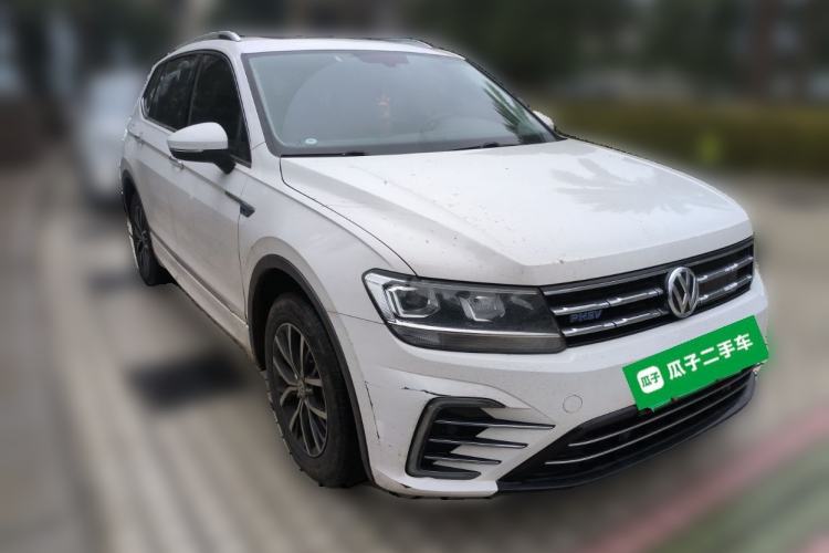 Used Volkswagen Tiguan L New Energy 2019 430 PHEV Hybrid Luxury Edition Front Right 45 Deg