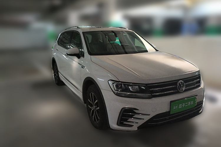 Used Volkswagen Tiguan L New Energy 2019 430 PHEV Hybrid Luxury Edition Front Right 45 Deg