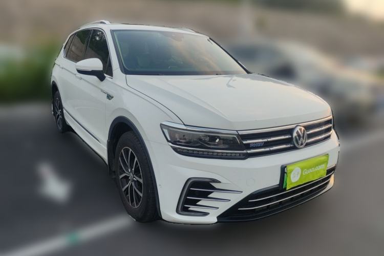 Used Volkswagen Tiguan L New Energy 2019 430 PHEV Hybrid Flagship Model Front Right 45 Deg