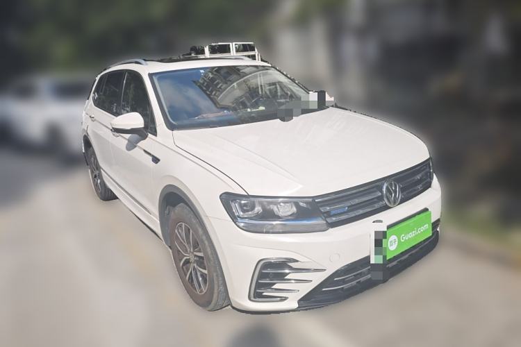 Used Volkswagen Tiguan L New Energy 2019 430 PHEV Hybrid Luxury Edition Front Right 45 Deg