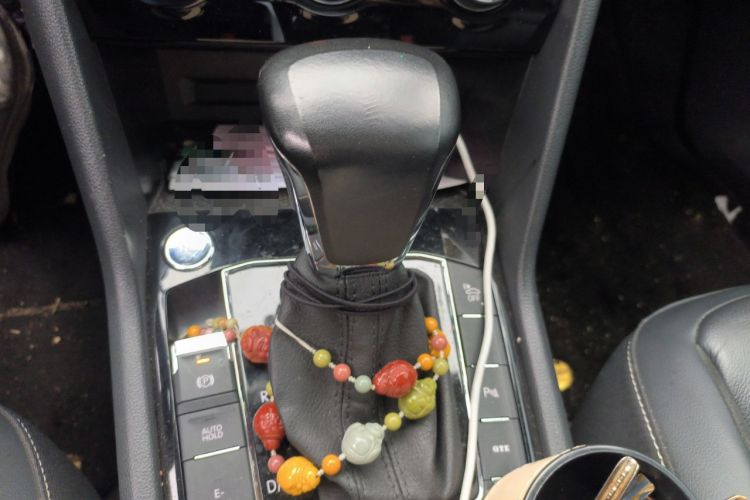 Used Volkswagen Tiguan L New Energy 2019 430 PHEV Hybrid Luxury Edition Gear Lever