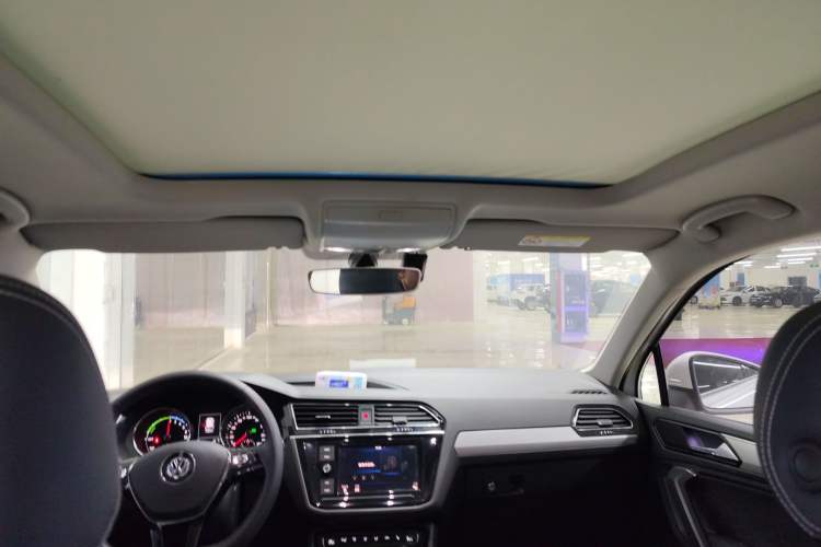 Used Volkswagen Tiguan L New Energy 2019 430 PHEV Hybrid Luxury Edition Headliner