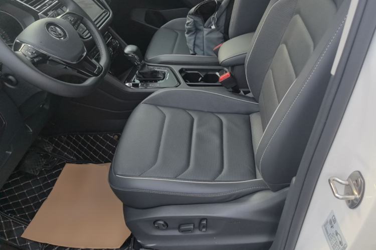 Used Volkswagen Tiguan L New Energy 2019 430 PHEV Hybrid Flagship Model Left Front Seat