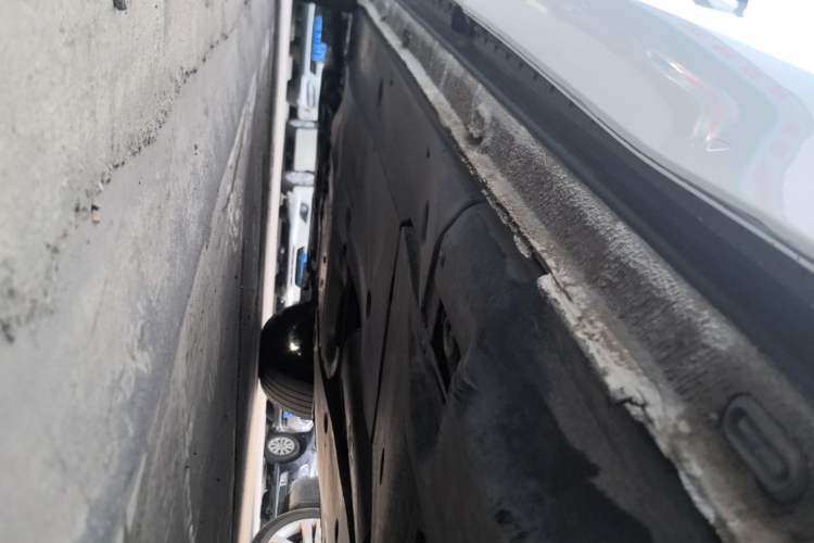 Used Volkswagen Tiguan L New Energy 2019 430 PHEV Hybrid Flagship Model Left Side Sill