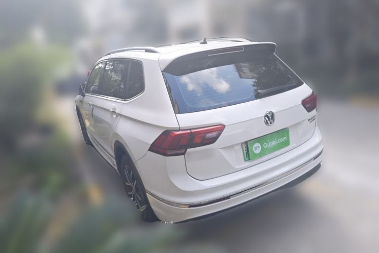 Used Volkswagen Tiguan L New Energy 2019 430 PHEV Hybrid Luxury Edition Rear Left 45 Deg