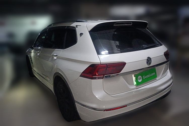 Used Volkswagen Tiguan L New Energy 2019 430 PHEV Hybrid Flagship Model Rear Left 45 Deg