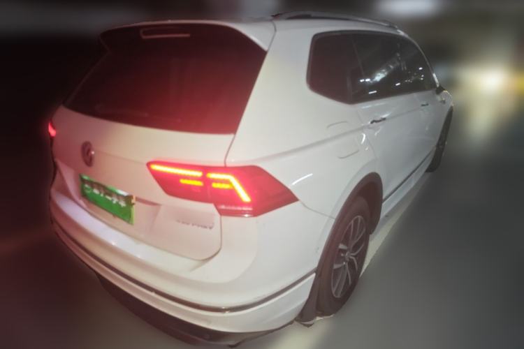 Used Volkswagen Tiguan L New Energy 2019 430 PHEV Hybrid Flagship Model Rear Right 45 Deg