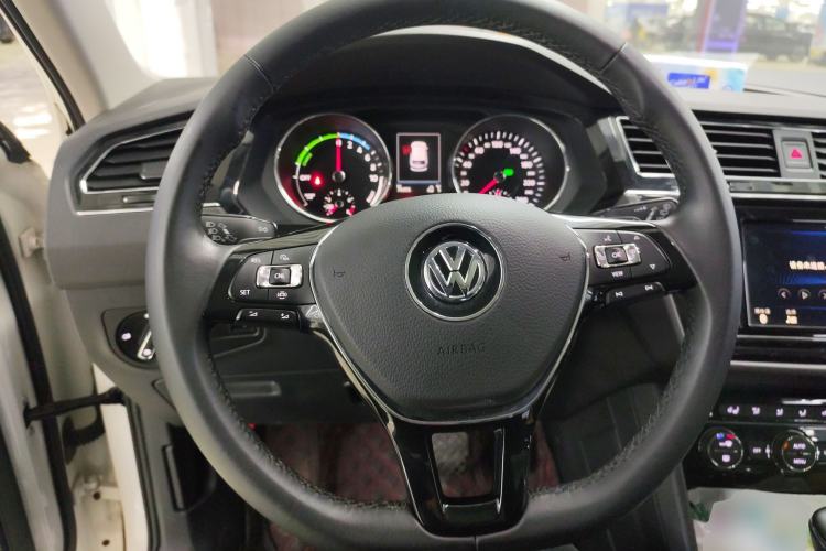Used Volkswagen Tiguan L New Energy 2019 430 PHEV Hybrid Luxury Edition Steering Wheel