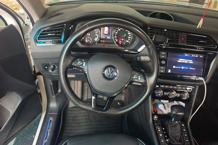 Used Volkswagen Tiguan L New Energy 2019 430 PHEV Hybrid Flagship Model Steering Wheel