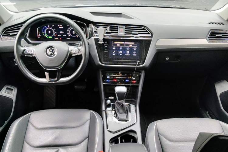 Used Volkswagen Tiguan L New Energy 2020 430 PHEV Plug-in Hybrid Flagship Edition Center Console