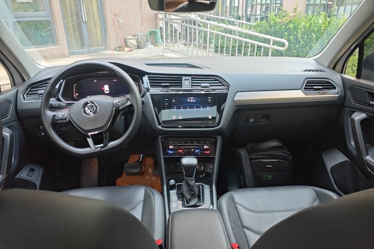 Used Volkswagen Tiguan L New Energy 2020 430 PHEV Plug-in Hybrid Prestige Edition Center Console