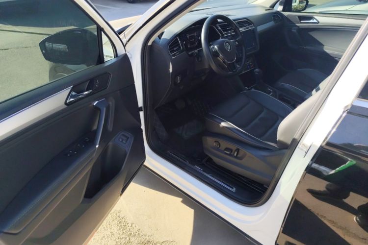 Used Volkswagen Tiguan L New Energy 2020 430 PHEV Plug-in Hybrid Flagship Edition Driver Seat