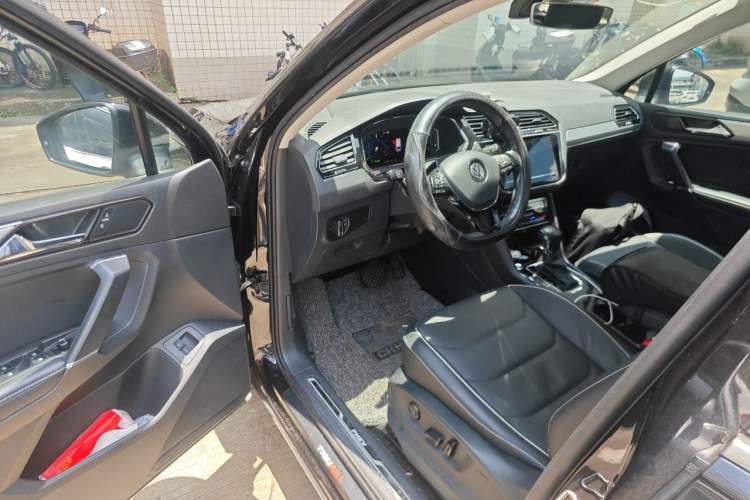 Used Volkswagen Tiguan L New Energy 2020 430 PHEV Plug-in Hybrid Flagship Edition Driver Seat