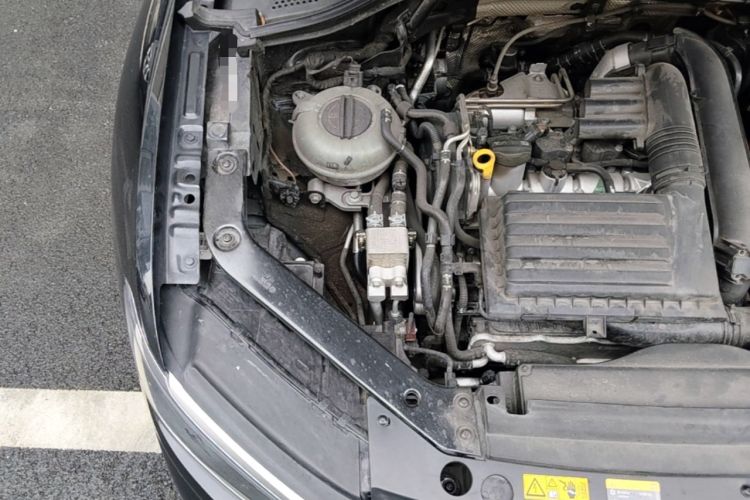 Used Volkswagen Tiguan L New Energy 2020 430 PHEV Plug-in Hybrid Flagship Edition Engine Bay Right
