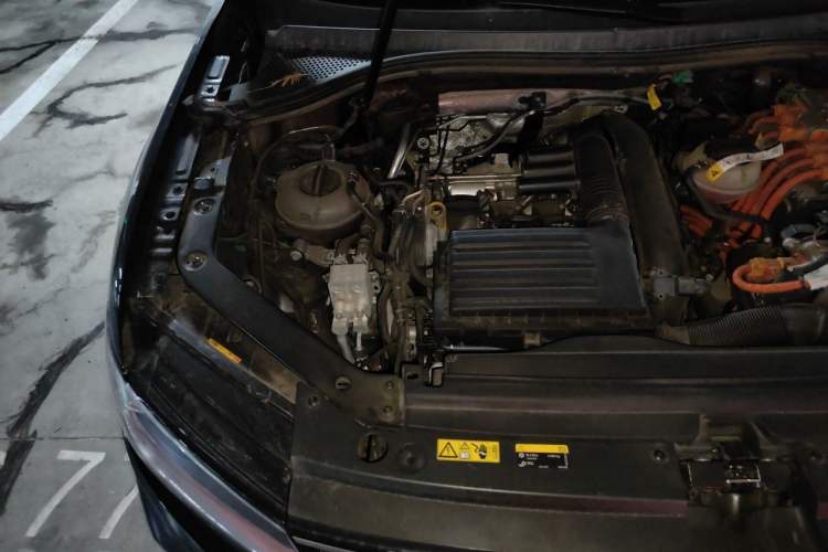 Used Volkswagen Tiguan L New Energy 2020 430 PHEV Plug-in Hybrid Prestige Edition Engine Bay Right