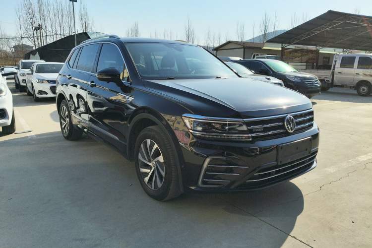 Used Volkswagen Tiguan L New Energy 2020 430 PHEV Plug-in Hybrid Flagship Edition Front Right 45 Deg