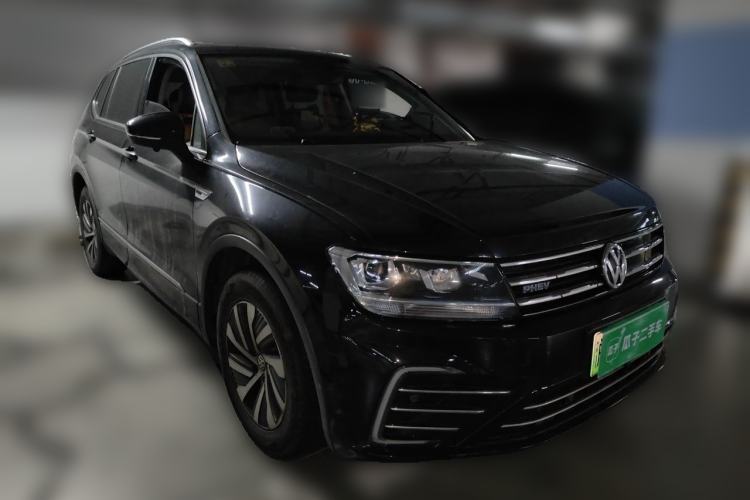 Used Volkswagen Tiguan L New Energy 2020 430 PHEV Plug-in Hybrid Prestige Edition Front Right 45 Deg