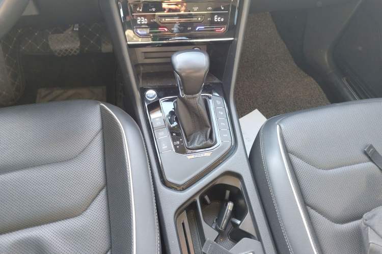 Used Volkswagen Tiguan L New Energy 2020 430 PHEV Plug-in Hybrid Flagship Edition Gear Lever