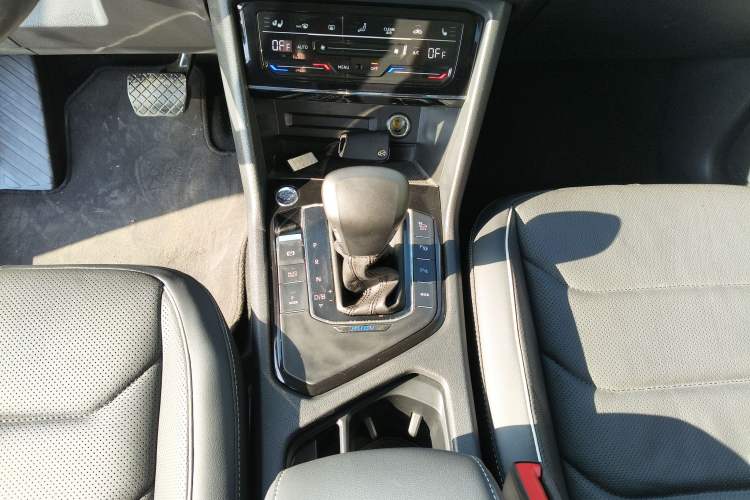 Used Volkswagen Tiguan L New Energy 2020 430 PHEV Plug-in Hybrid Flagship Edition Gear Lever