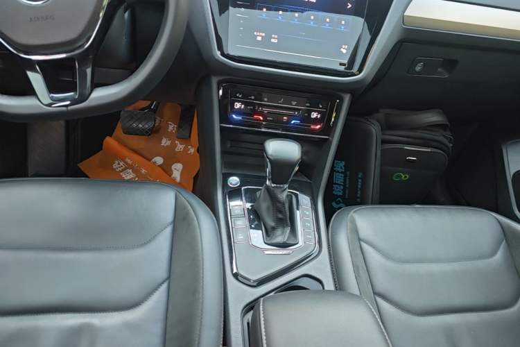 Used Volkswagen Tiguan L New Energy 2020 430 PHEV Plug-in Hybrid Prestige Edition Gear Lever