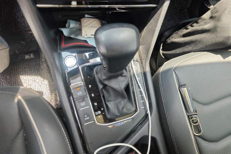 Used Volkswagen Tiguan L New Energy 2020 430 PHEV Plug-in Hybrid Flagship Edition Gear Lever