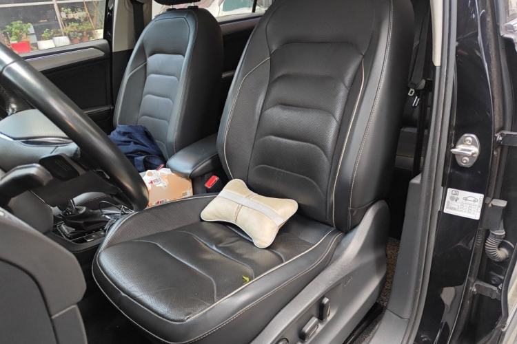 Used Volkswagen Tiguan L New Energy 2020 430 PHEV Plug-in Hybrid Flagship Edition Left Front Seat