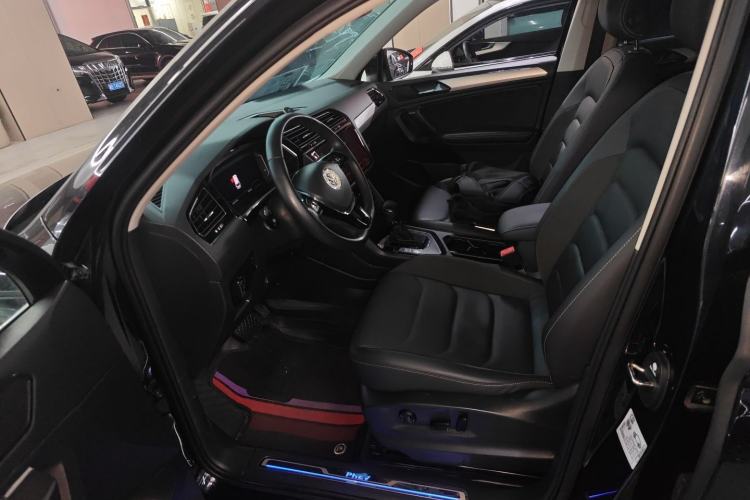 Used Volkswagen Tiguan L New Energy 2020 430 PHEV Plug-in Hybrid Prestige Edition Left Front Seat