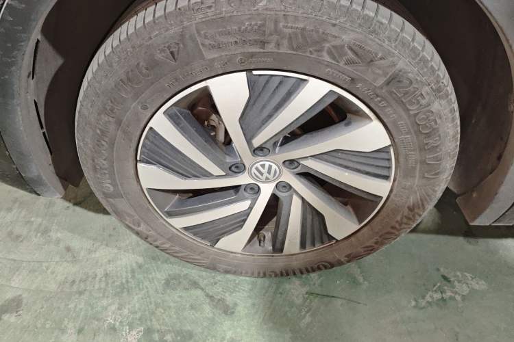 Used Volkswagen Tiguan L New Energy 2020 430 PHEV Plug-in Hybrid Flagship Edition Left Front Wheel Hub