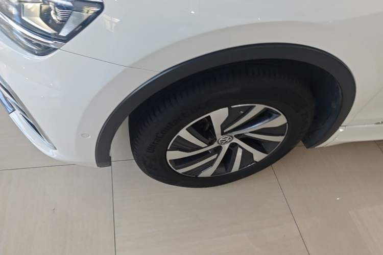 Used Volkswagen Tiguan L New Energy 2020 430 PHEV Plug-in Hybrid Flagship Edition Left Front Wheel Hub
