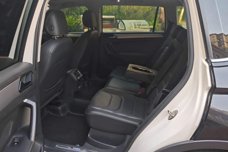 Used Volkswagen Tiguan L New Energy 2020 430 PHEV Plug-in Hybrid Prestige Edition Left Rear Seat