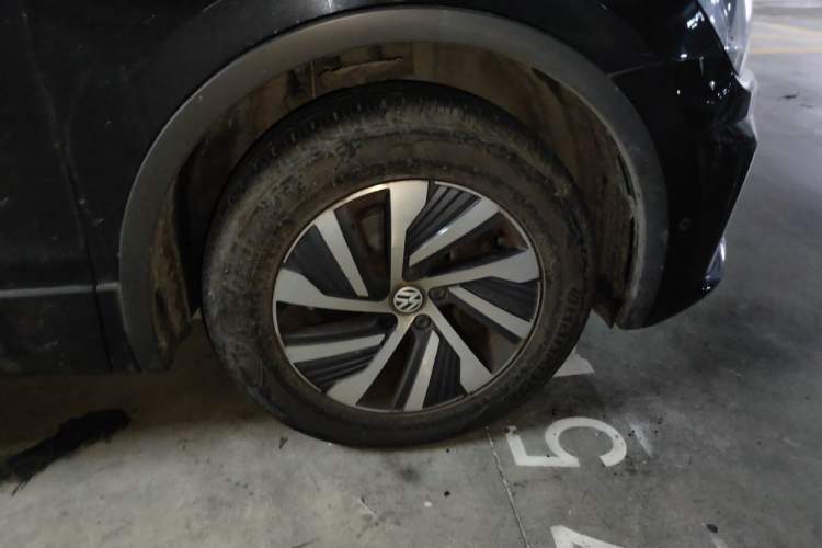 Used Volkswagen Tiguan L New Energy 2020 430 PHEV Plug-in Hybrid Prestige Edition Right Front Wheel Hub