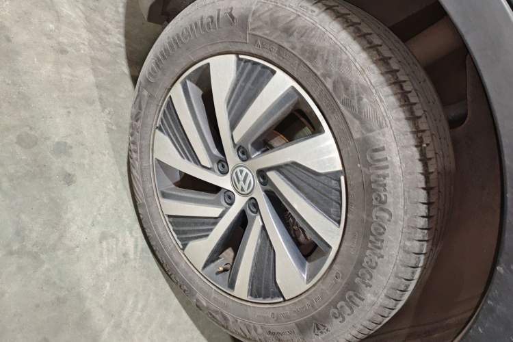 Used Volkswagen Tiguan L New Energy 2020 430 PHEV Plug-in Hybrid Flagship Edition Right Rear Wheel Hub