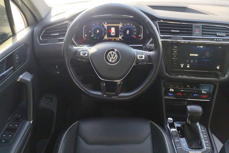 Used Volkswagen Tiguan L New Energy 2020 430 PHEV Plug-in Hybrid Flagship Edition Steering Wheel