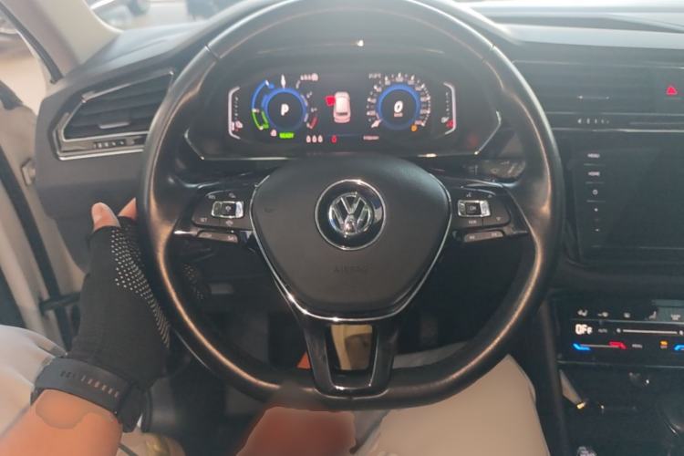 Used Volkswagen Tiguan L New Energy 2020 430 PHEV Plug-in Hybrid Flagship Edition Steering Wheel