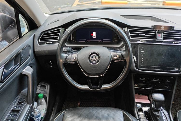 Used Volkswagen Tiguan L New Energy 2020 430 PHEV Plug-in Hybrid Flagship Edition Steering Wheel