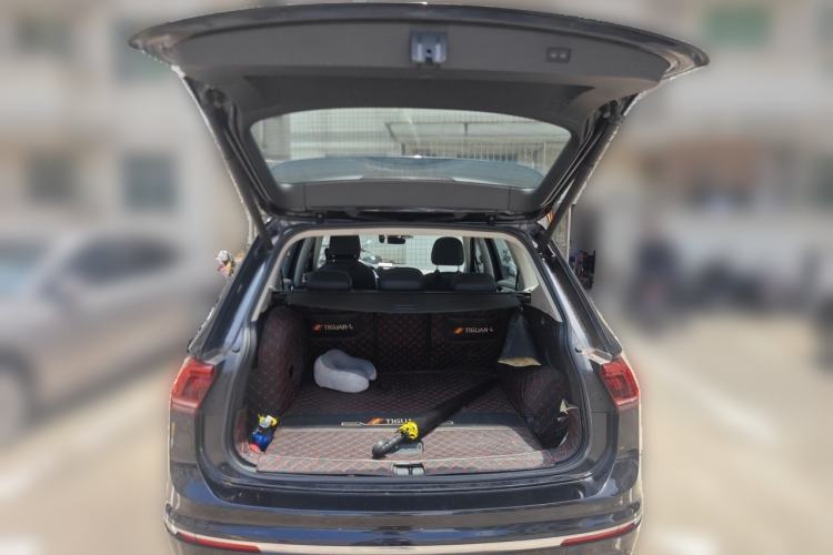 Used Volkswagen Tiguan L New Energy 2020 430 PHEV Plug-in Hybrid Flagship Edition Trunk