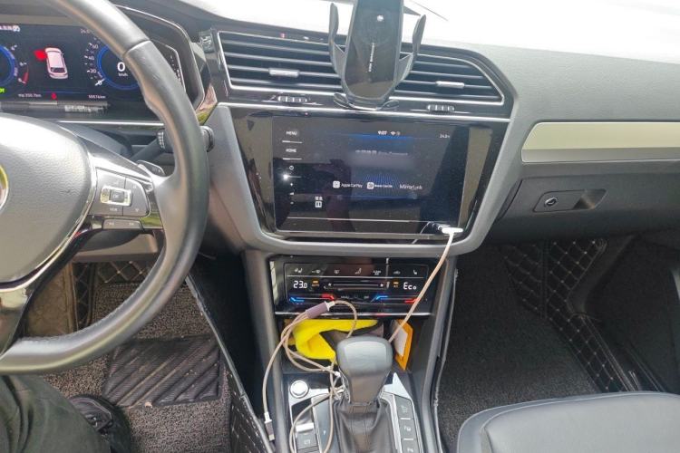 Used Volkswagen Tiguan L New Energy 2020 430 PHEV Plug-in Hybrid Prestige Edition Audio And AC Panel