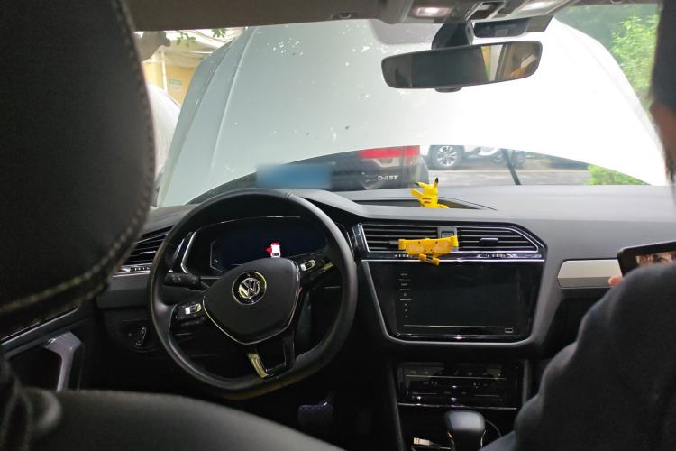 Used Volkswagen Tiguan L New Energy 2020 430 PHEV Plug-in Hybrid Prestige Edition Center Console