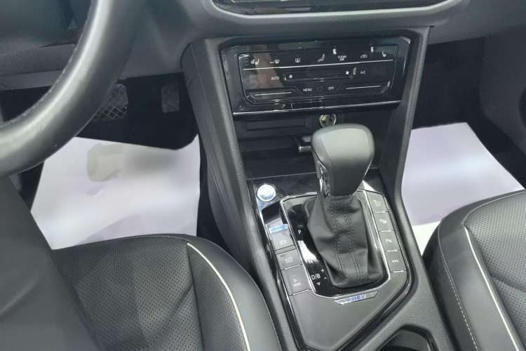 Used Volkswagen Tiguan L New Energy 2020 430 PHEV Plug-in Hybrid Flagship Edition Gear Lever