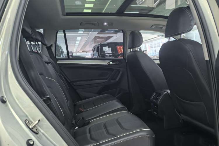 Used Volkswagen Tiguan L New Energy 2020 430 PHEV Plug-in Hybrid Flagship Edition Interior 8