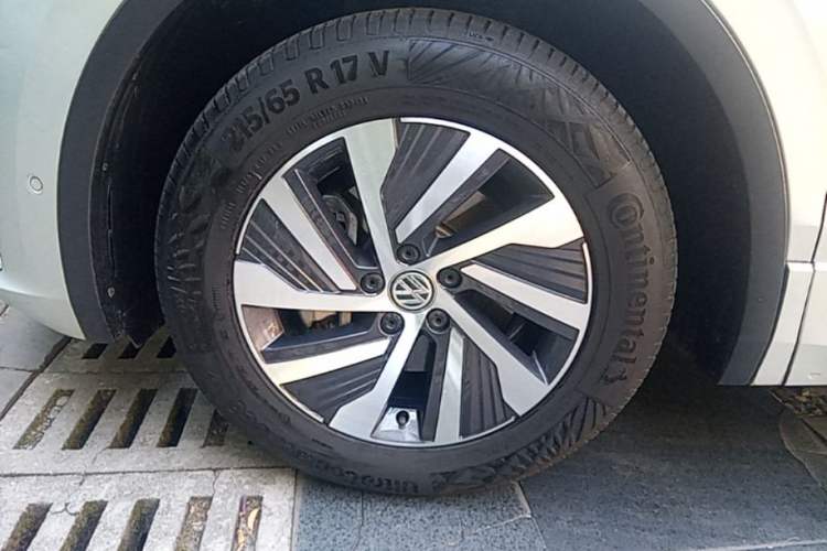 Used Volkswagen Tiguan L New Energy 2020 430 PHEV Plug-in Hybrid Flagship Edition Left Front Wheel Hub