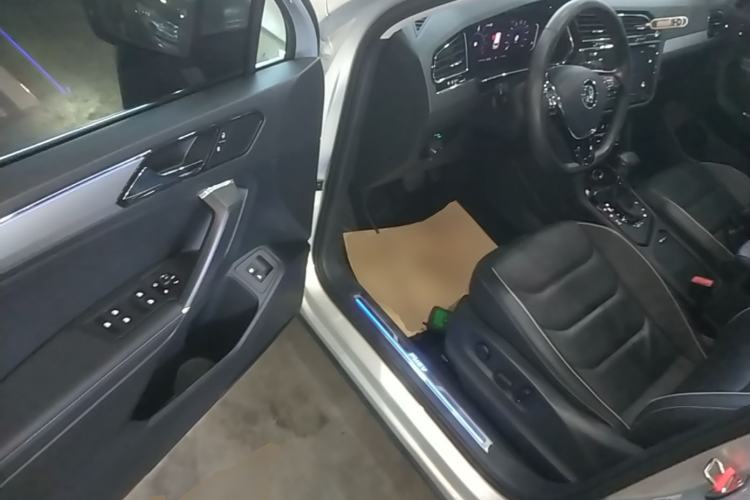Used Volkswagen Tiguan L New Energy 2020 430 PHEV Plug-in Hybrid Flagship Edition Driver Seat